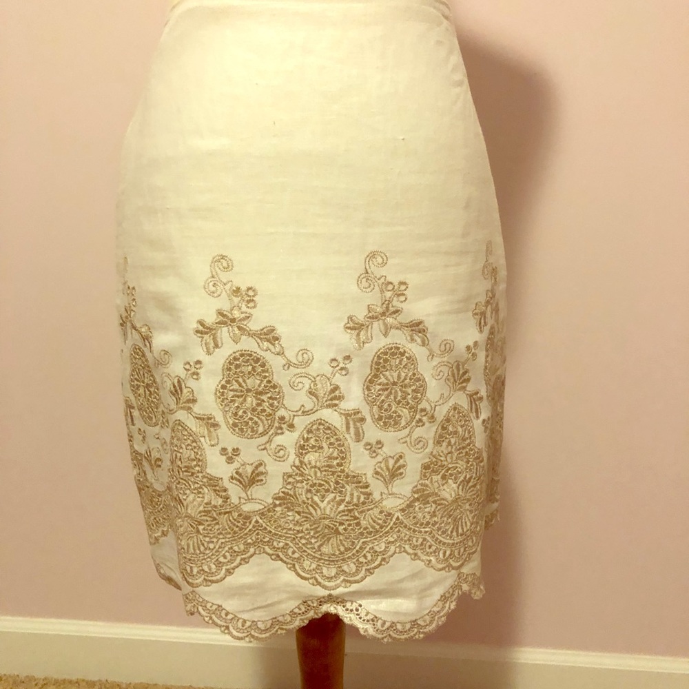 Ann Taylor Platinum Embroidered Linen Skirt